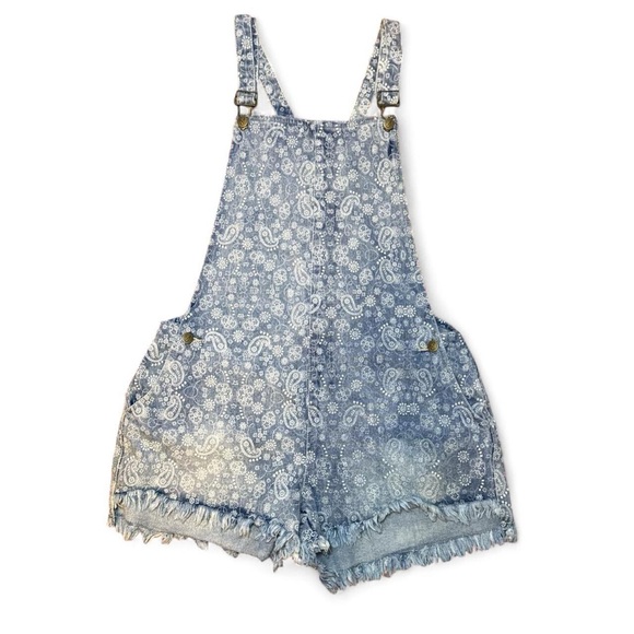 MINKPINK Pants - NWT MINKPINK x M|PD Distressed Paisley Print Denim Rodeo Mini Overalls — LARGE